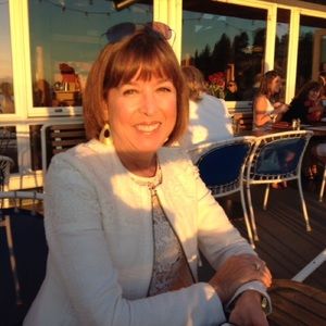 Meet your Posher, Julie